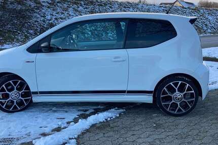 VW up! 87.000 km 12.990 &euro; Altenstadt 63674