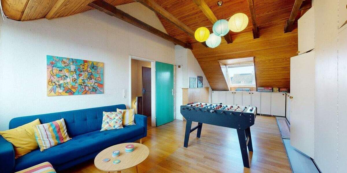 Reihenmittelhaus Frankfurt am Main Eckenheim - 6 Zimmer, 137 m&sup2;, 620.000&euro; | Angebot:25663775