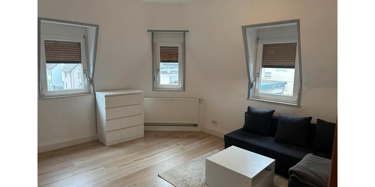 Dachgeschoßwohnung Frankfurt am Main Bergen-Enkheim - 2 Zimmer, 45 m&sup2;, 700&euro; | Angebot:25756781