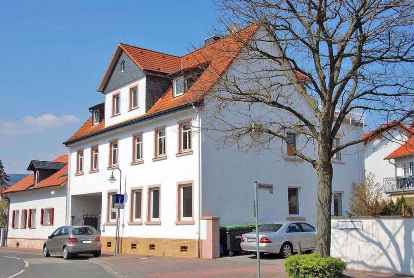 Haus zum Kaufen in Friedrichsdorf 795.000 € 280 m²