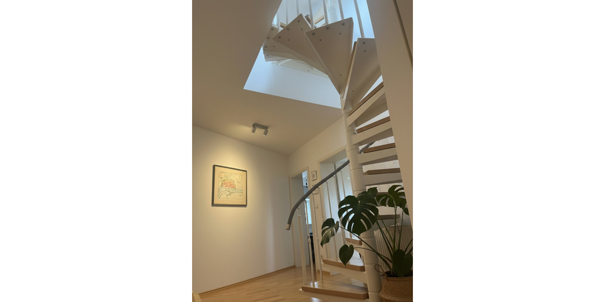 Maisonettenwohnung Frankfurt am Main Sachsenhausen - 2 Zimmer, 99 m&sup2;, 1.424&euro; | Angebot:24953100