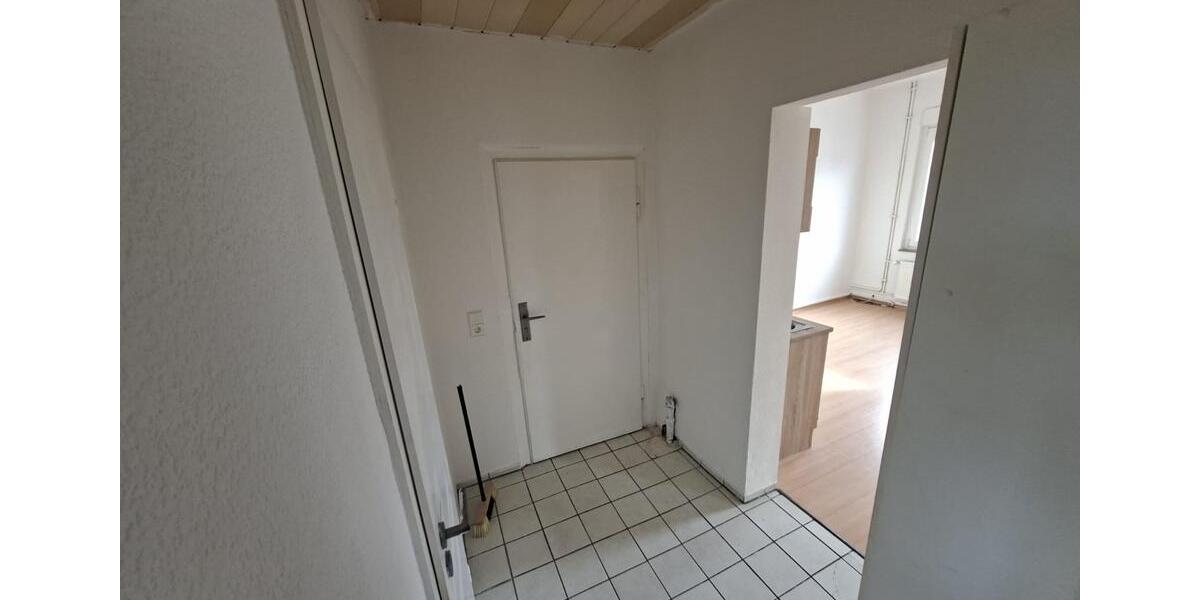 Etagenwohnung Hanau Groß-Steinheim - 2 Zimmer, 60 m&sup2;, 600&euro; | Angebot:25127065