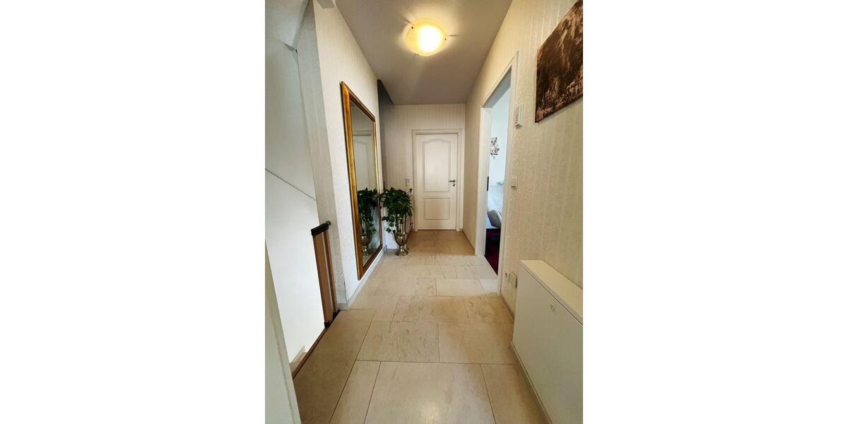 Reihenhaus Frankfurt am Main West - 4.5 Zimmer, 143 m&sup2;, 795.000&euro; | Angebot:26676705