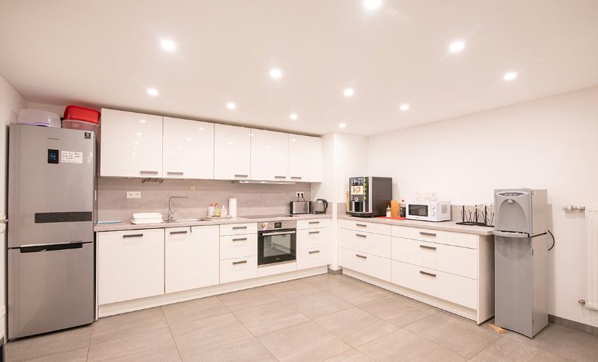 Gewerbeobjekt Frankfurt am Main Unterliederbach - 300&euro; | Angebot:25658210