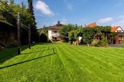 Haus Darmstadt Bessungen - 8 Zimmer, 327 m&sup2;, 1.750.000&euro; | Angebot:27451290