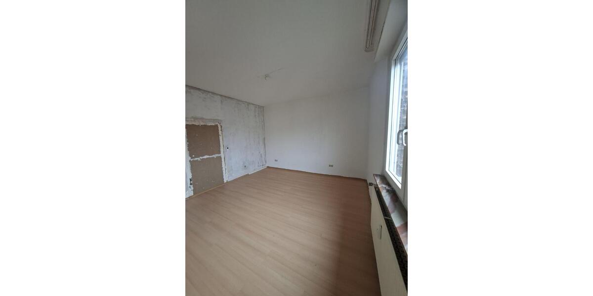 Etagenwohnung Hanau Groß-Steinheim - 2 Zimmer, 60 m&sup2;, 600&euro; | Angebot:25127065