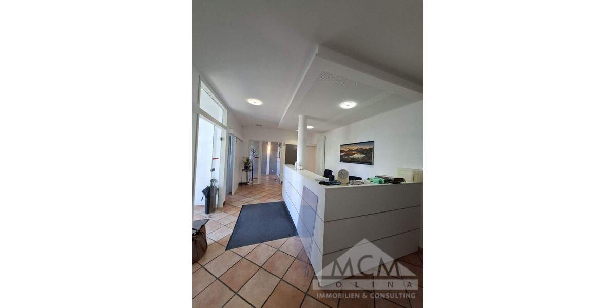 Gewerbeobjekt Frankfurt am Main / Zeilsheim Zeilsheim - 5 Zimmer, 95 m&sup2;, 890&euro; | Angebot:25073592