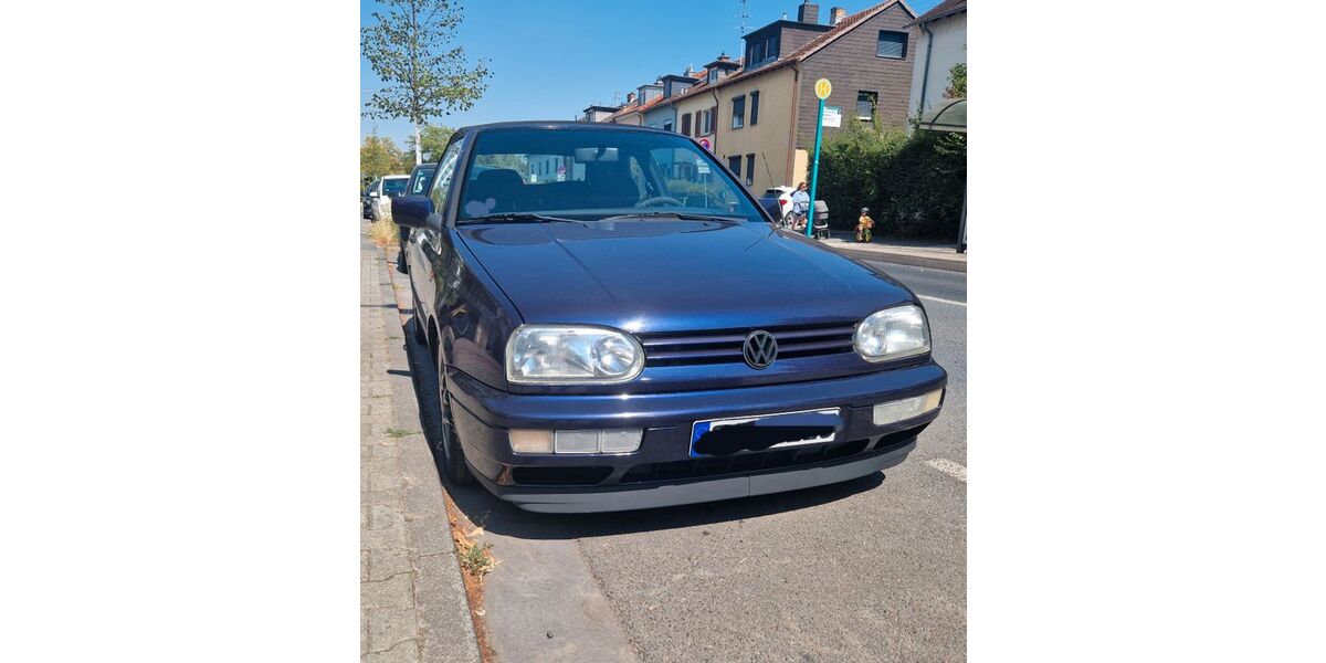 VW Golf 244.000 km 1.099 &euro; Frankfurt am Main 65936