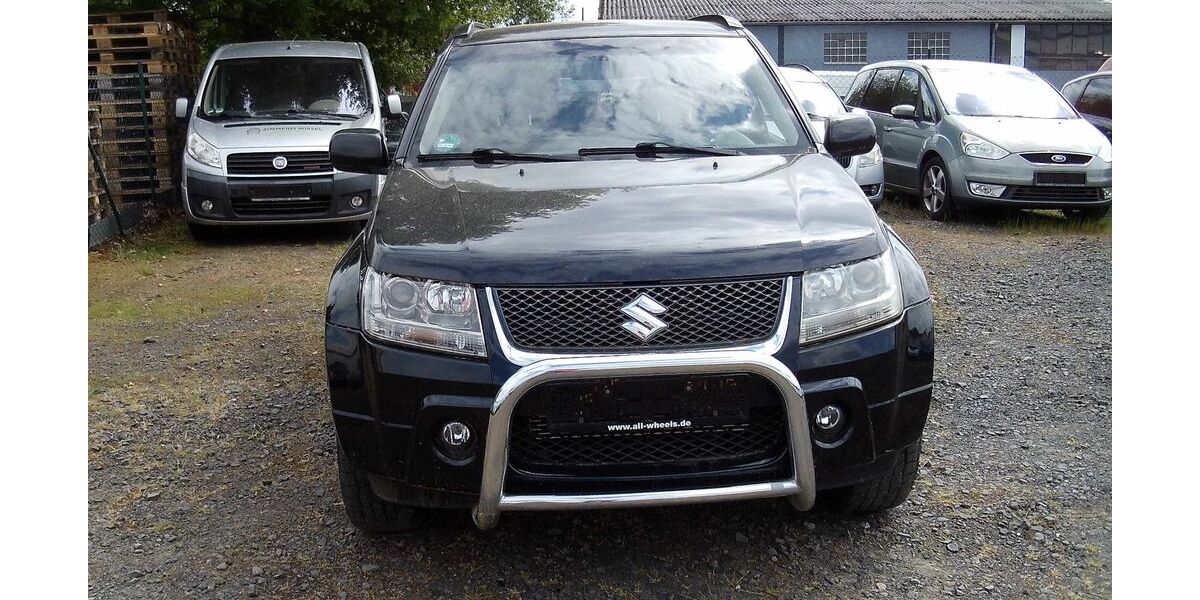 Suzuki Grand Vitara 190.000 km 2.300 &euro; Erlensee 63526