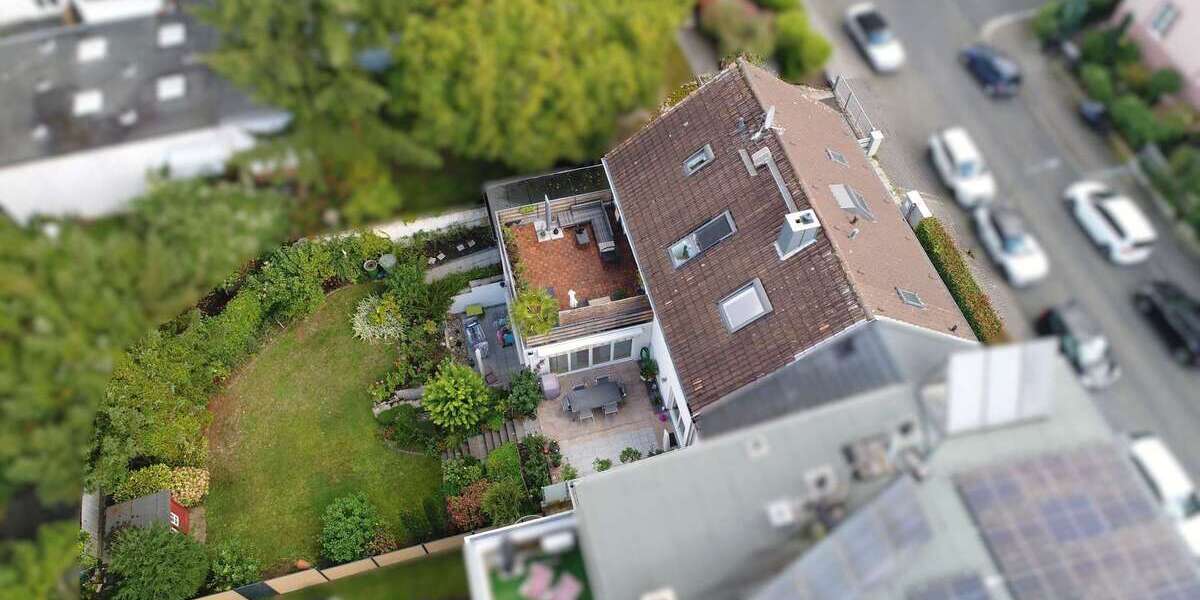 Haus zum Kaufen in Frankfurt am Main 749.000 € 350 m² 9 zimmer