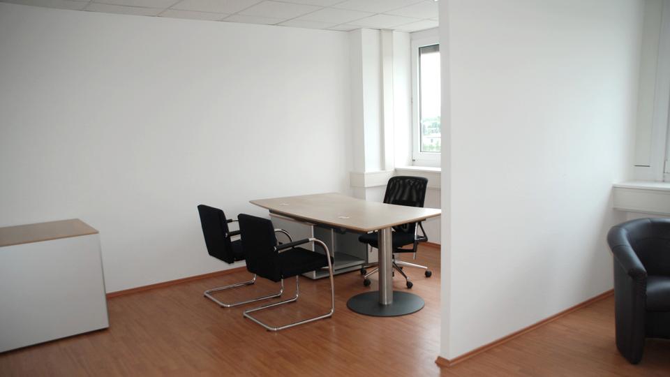 Gewerbeobjekt Steinbach (Taunus) - 599&euro; | Angebot:26416520