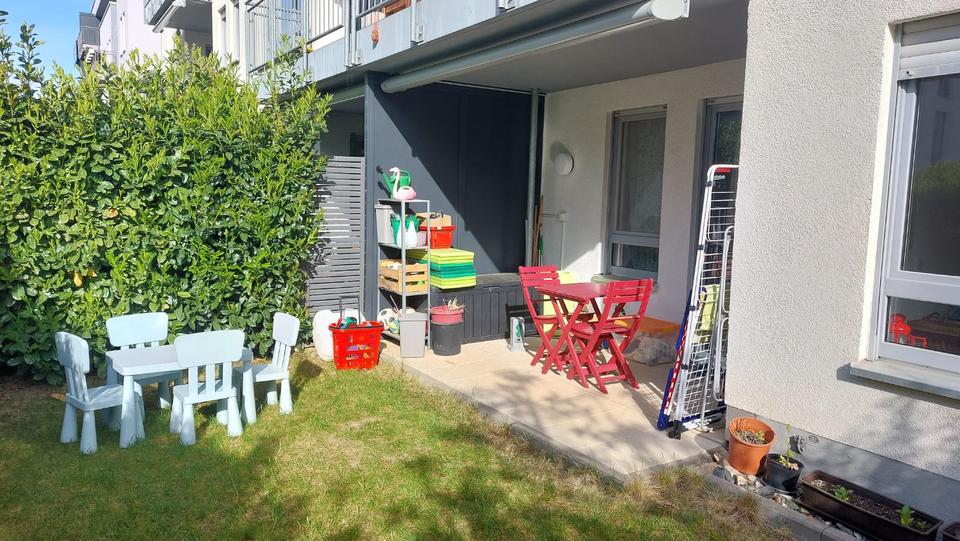 Erdgeschoßwohnung Frankfurt am Main Nord-West - 3 Zimmer, 77 m&sup2;, 2.000&euro; | Angebot:26395125