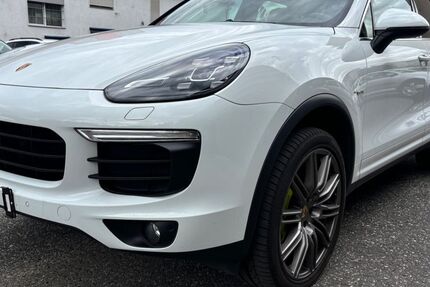 Porsche Cayenne 199.995 km 23.950 &euro; Neu Isenburg 63263