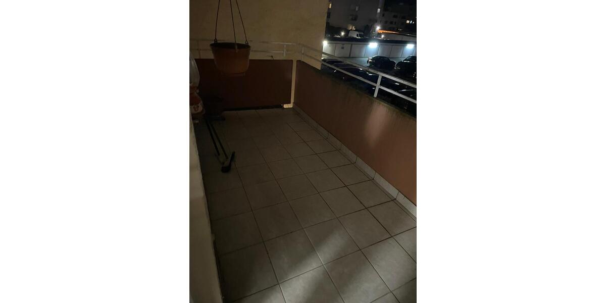 Etagenwohnung Hanau Kesselstadt - 2 Zimmer, 50 m&sup2;, 1.200&euro; | Angebot:25025018