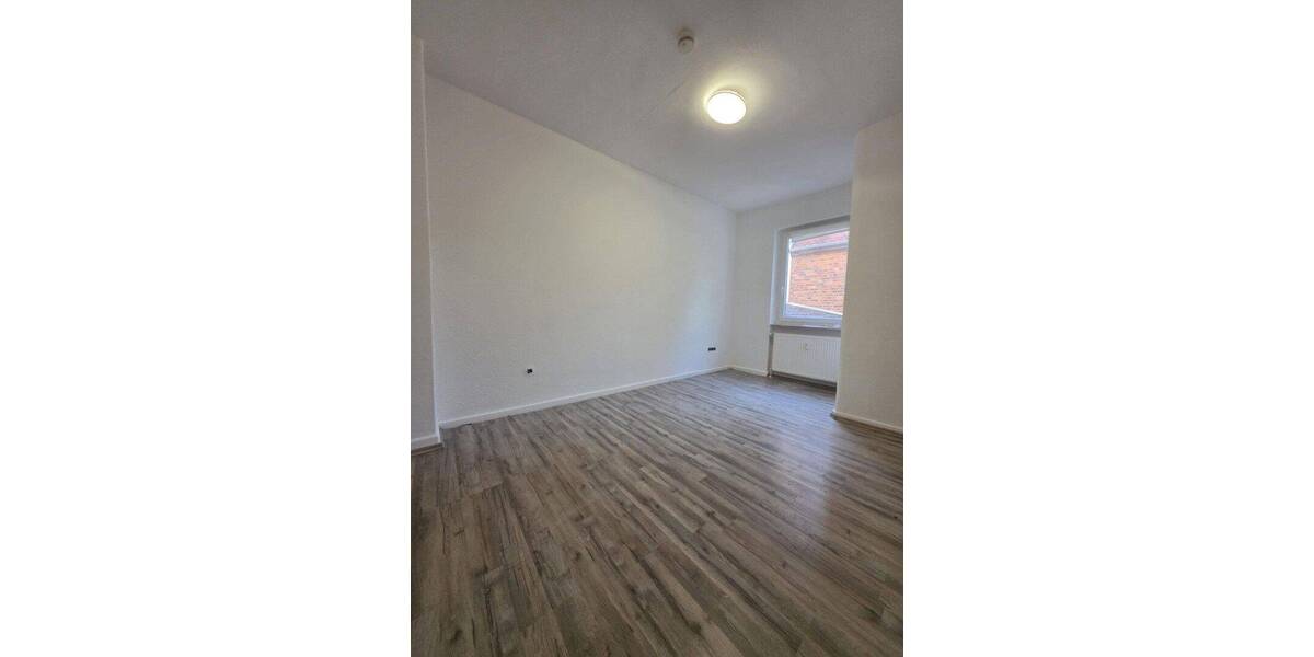 Etagenwohnung Hanau Großauheim - 3 Zimmer, 60 m&sup2;, 800&euro; | Angebot:26909303