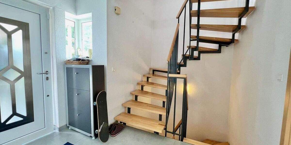 Einfamilienhaus Frankfurt am Main Berkersheim - 5 Zimmer, 181 m&sup2;, 1.095.000&euro; | Angebot:25318714