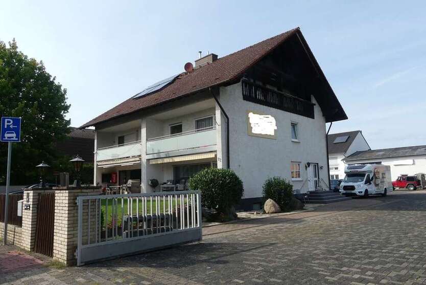 Haus zum Kaufen in Bruchköbel Niederissigheim 549.000 € 165 m²