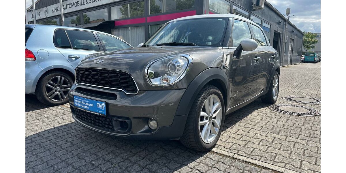 Mini Countryman S (Cooper) 152.267 km 9.499 &euro; Hanau 63450