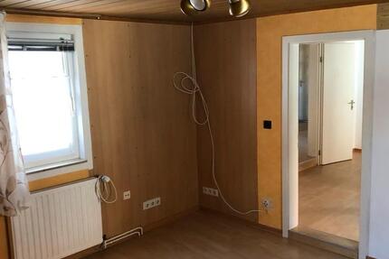 2 Zimmer in 3er WG zu vermieten, Wohnung zentral in Groß-Gerau 2 zimmer