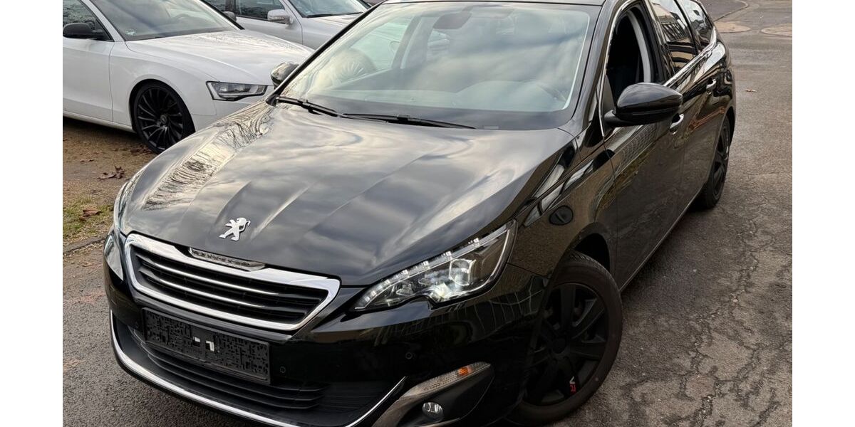 Peugeot 308 135.600 km 7.299 &euro; Frankfurt am Main 65933