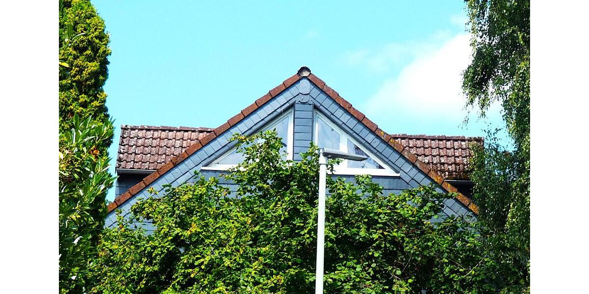 Dachgeschoßwohnung Niedernhausen - 3.5 Zimmer, 81 m&sup2;, 235.000&euro; | Angebot:24626402