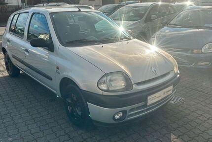 Renault Clio 97.900 km 1.399 € Mühlheim am Main 63165