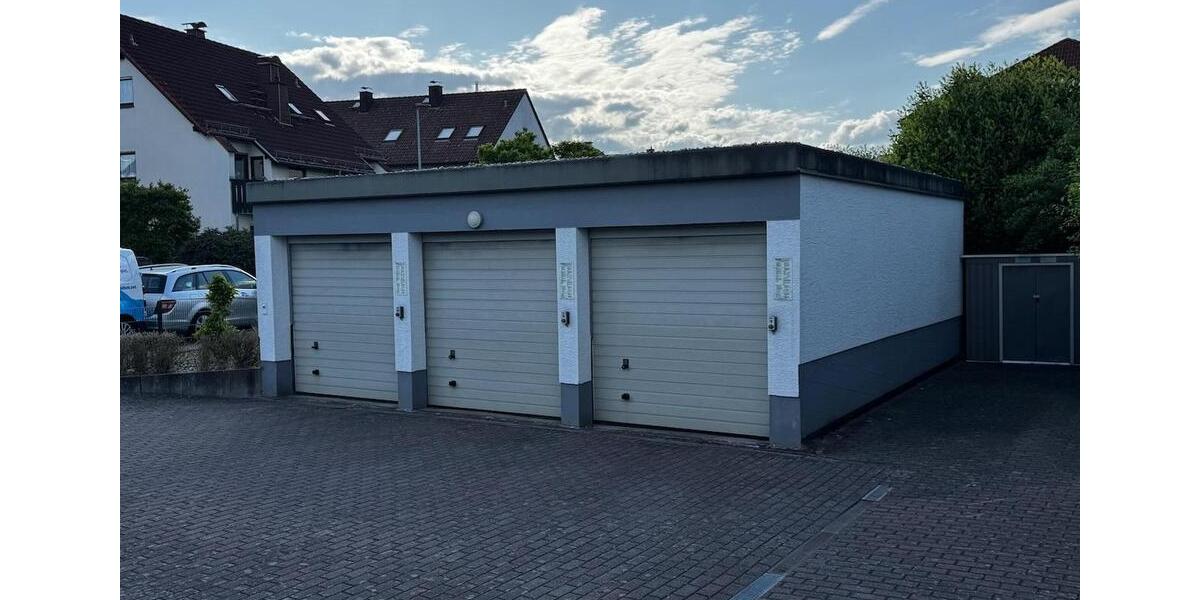 Etagenwohnung Oberursel (Taunus) - 3 Zimmer, 83 m&sup2;, 1.400&euro; | Angebot:26398502