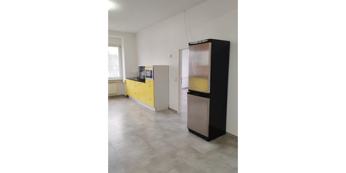 Etagenwohnung Roßdorf - 3 Zimmer, 105 m&sup2;, 1.100&euro; | Angebot:25639126