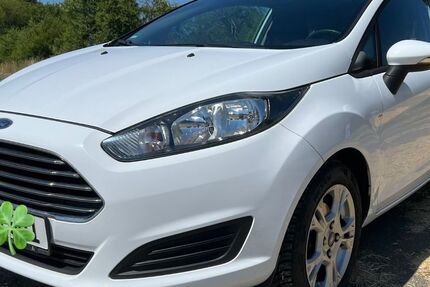 Ford Fiesta 143.797 km 4.000 &euro; Rosbach 61191