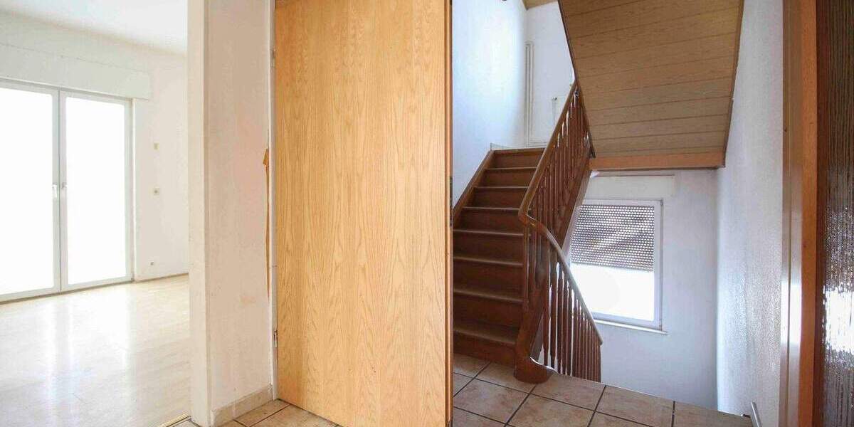 Einfamilienhaus Hanau Großauheim - 6 Zimmer, 299.000&euro; | Angebot:24860036