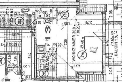 Schöne DachgeschossgeWohnung mit großem sonnigen Balkon