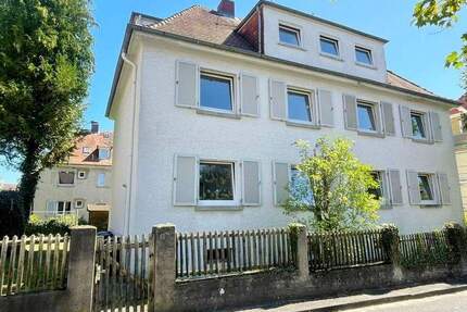 Historisches Mehrfamilienhaus mit großem Potenzial - Im Bieterverfahren 1 zimmer