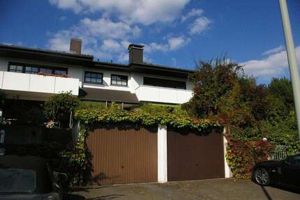 Haus zum Mieten in Eppstein-Vockenhausen 1.750 € 128 m² 5 zimmer