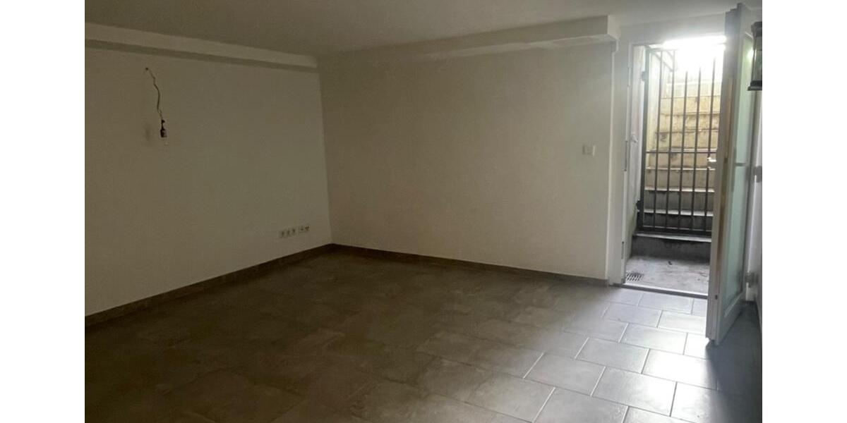 Bad Homburg: gepfl. Reihenendhaus mit Garten, 4 Zi. + Hobbyraum 4 zimmer