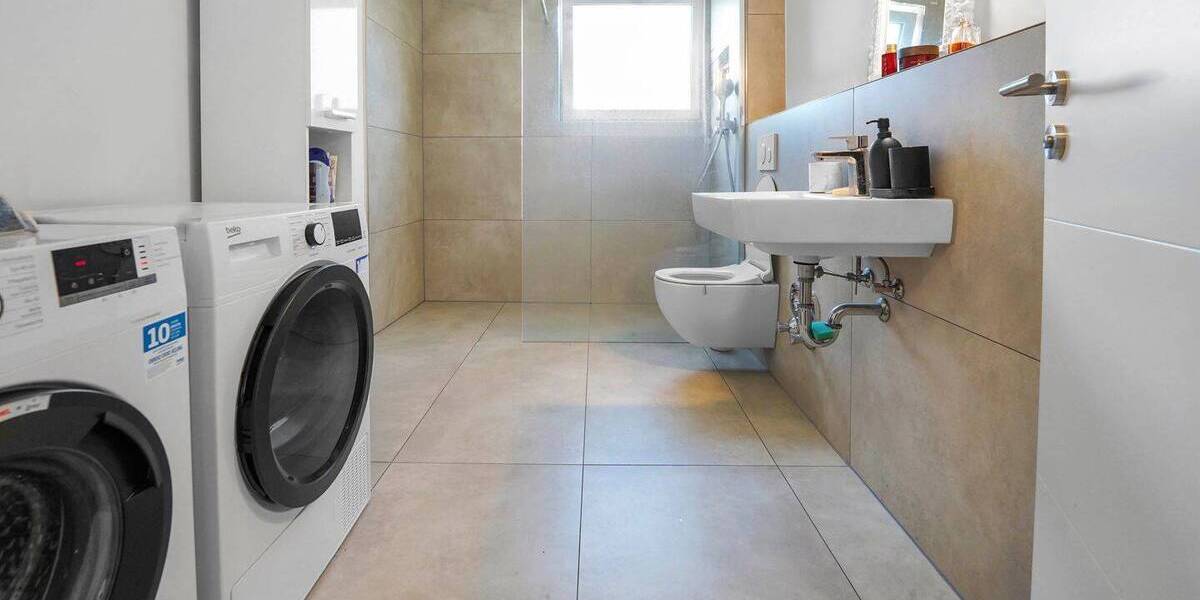 Etagenwohnung Frankfurt am Main Nied - 3 Zimmer, 96 m&sup2;, 635.000&euro; | Angebot:22822206