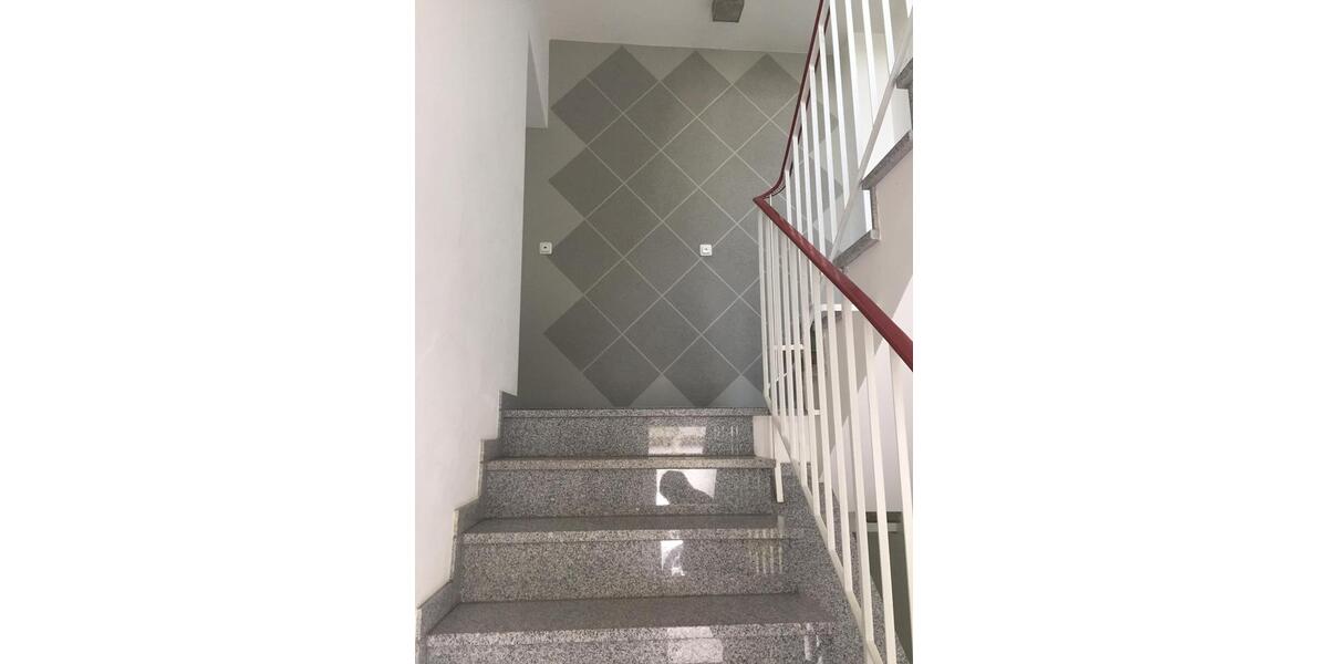 Etagenwohnung Frankfurt am Main Ginnheim - 1 Zimmer, 29 m&sup2;, 749&euro; | Angebot:26413371