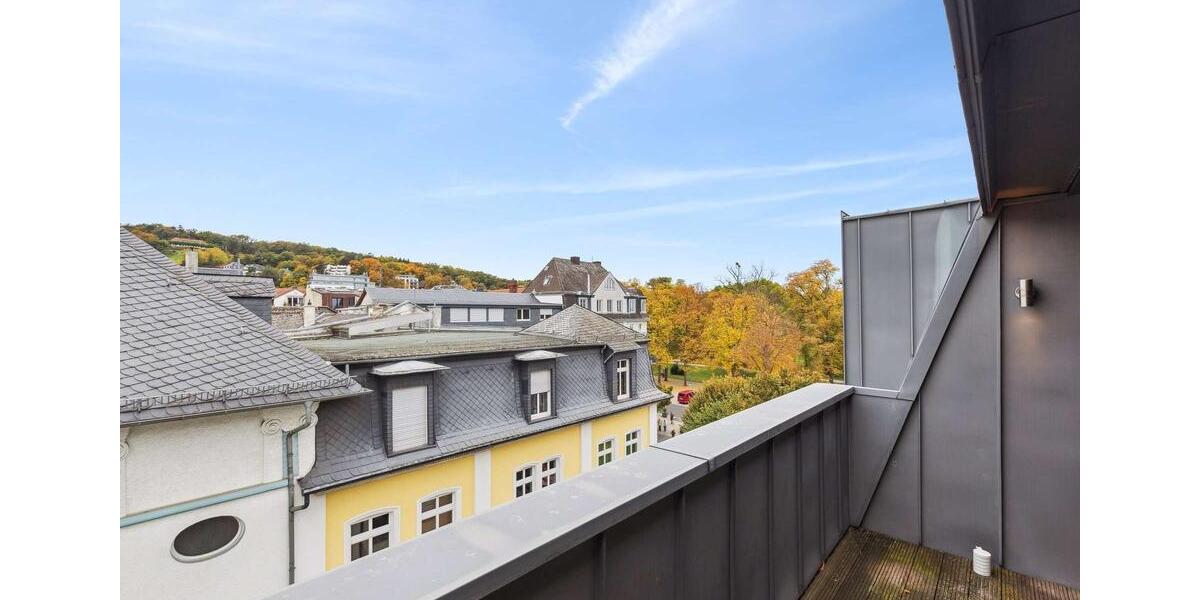 Einfamilienhaus Bad Nauheim - 5 Zimmer, 328 m&sup2;, 3.800&euro; | Angebot:23244973