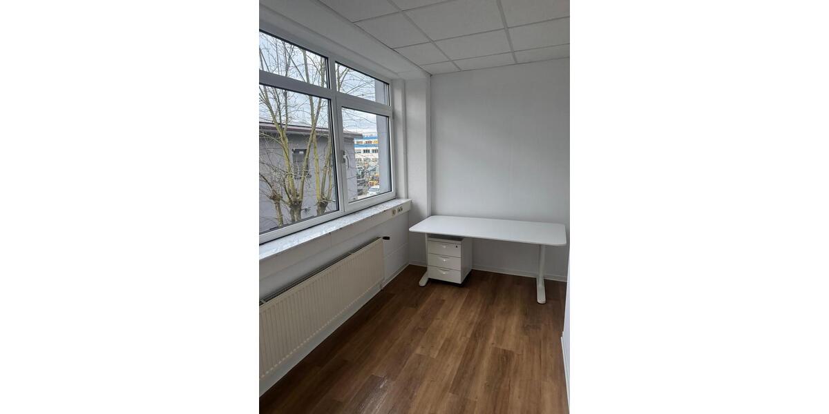 Gewerbeobjekt Frankfurt am Main Bergen-Enkheim - 350&euro; | Angebot:23852445