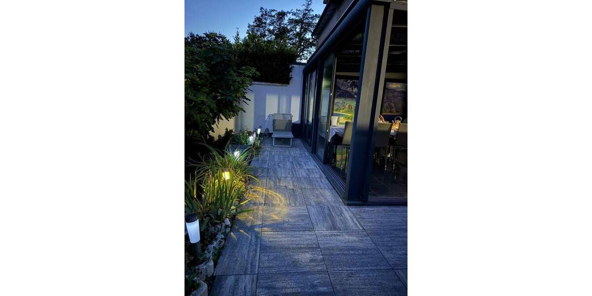 Exklusives EFH in Frankfurt – Sauna, Kamin, Wintergarten, 4× Klima | provisionsfrei 5 zimmer