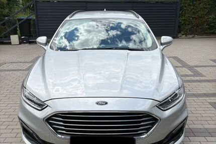 Ford Mondeo 125.000 km 13.100 &euro; Russelsheim 65428