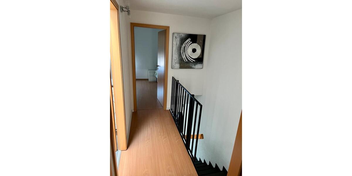 Reihenmittelhaus inklusive Stellplatz (Provisionsfrei) 3 zimmer