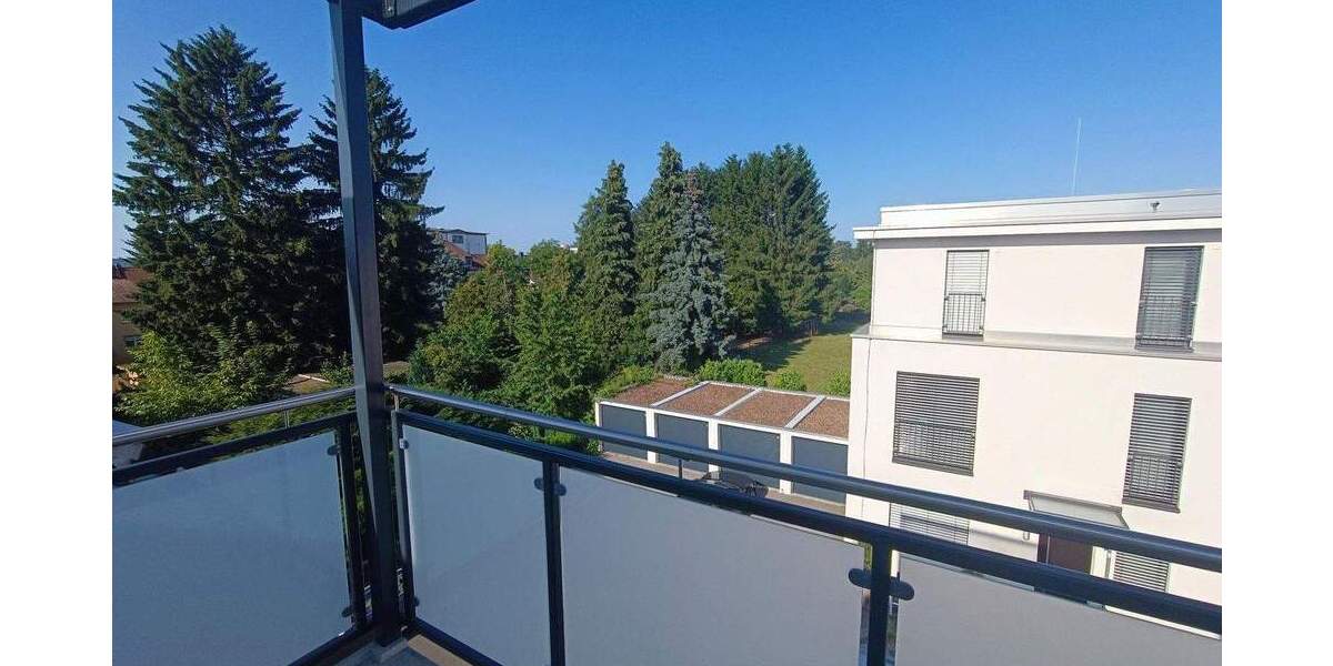 Etagenwohnung Frankfurt am Main Oberrad - 2 Zimmer, 62 m&sup2;, 1.450&euro; | Angebot:25792129