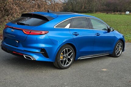 Kia pro ceed / ProCeed 105.000 km 17.999 &euro; Dreieich 63303