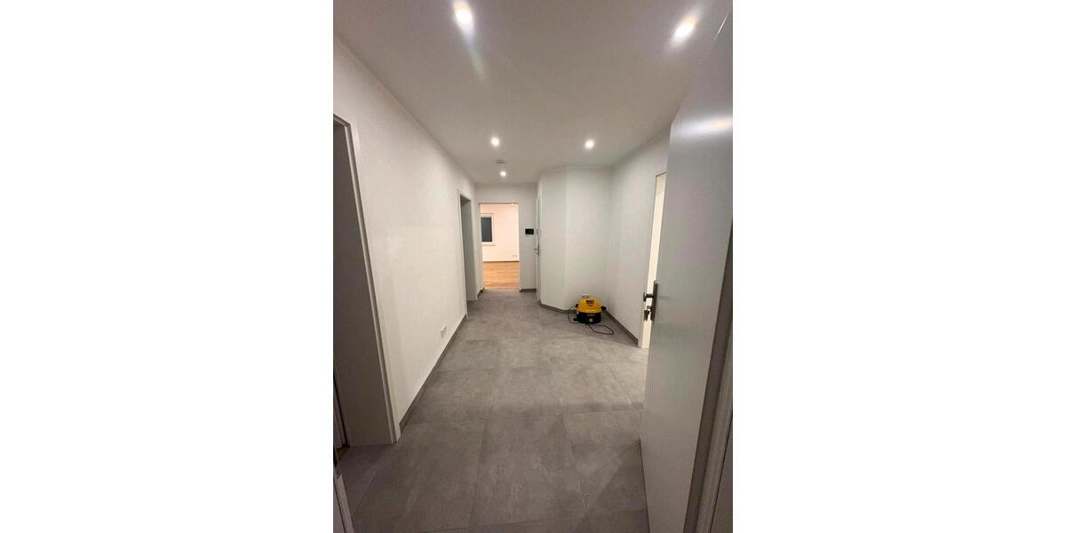 Dachgeschoßwohnung Eppstein - 3 Zimmer, 96 m&sup2;, 1.500&euro; | Angebot:26412907