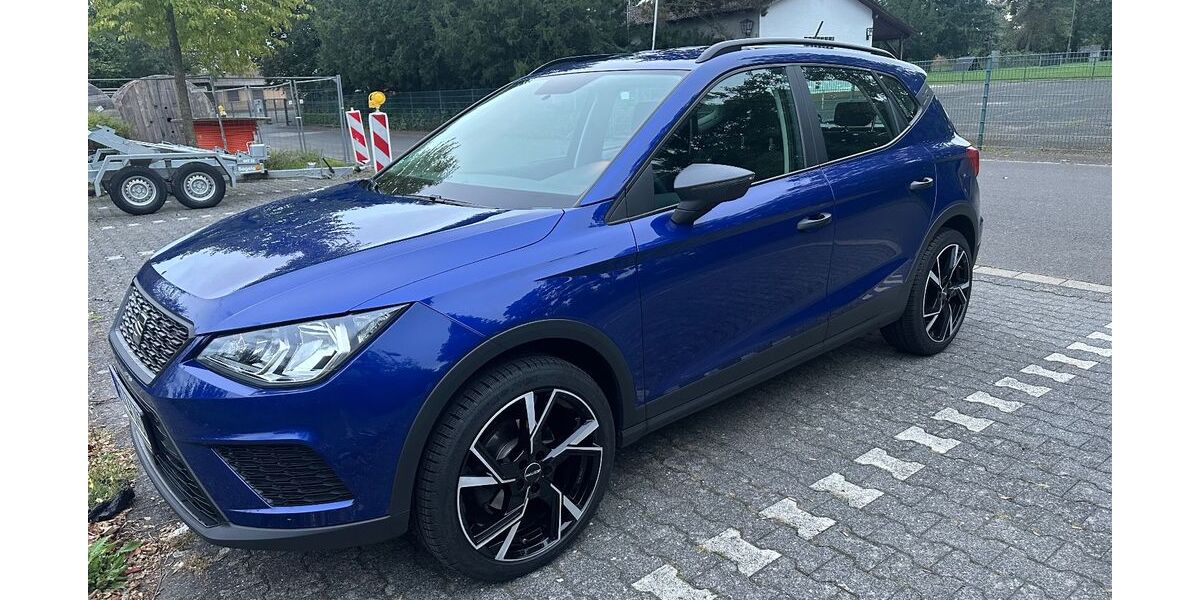 Seat Arona 49.500 km 16.000 &euro; Hattersheim 65795