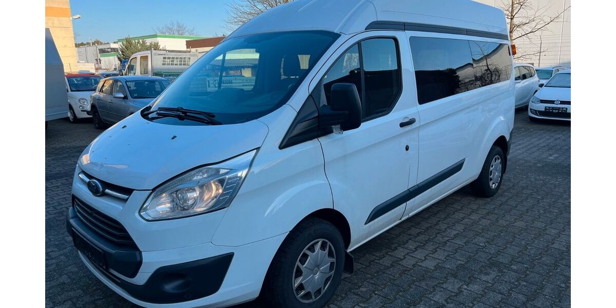 Ford Tourneo Custom 183.000 km 15.980 &euro; Offenbach am Main 63073
