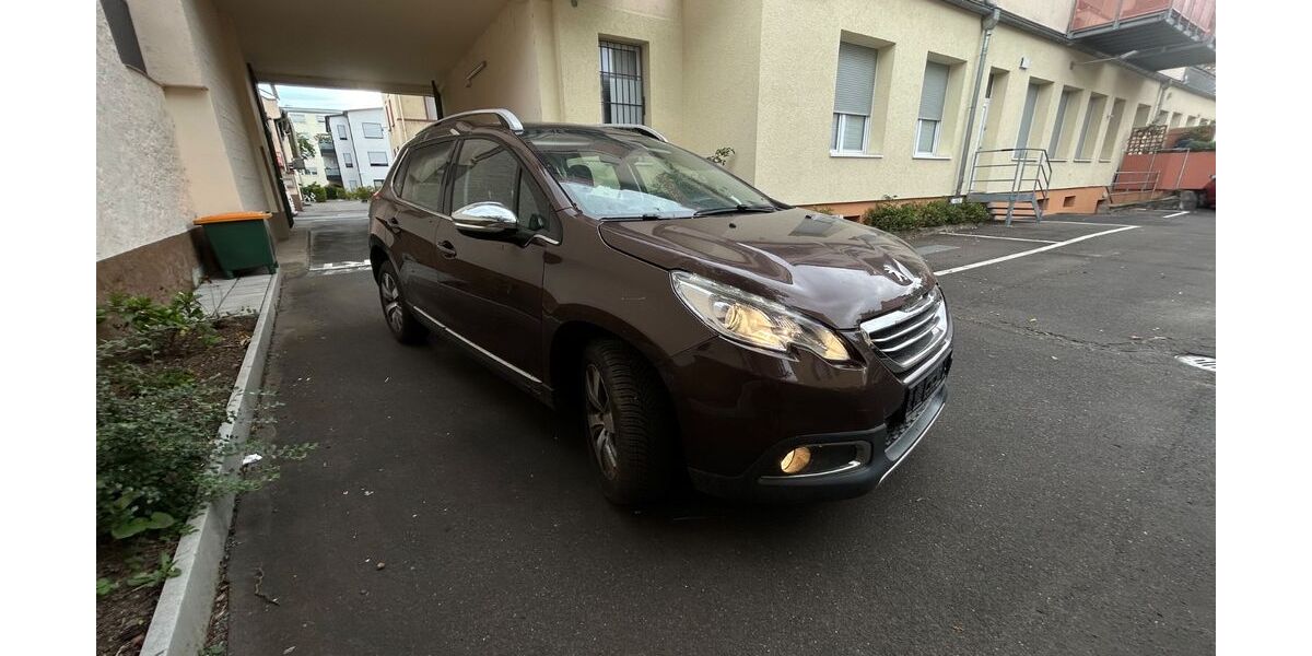 Peugeot 2008 69.850 km 6.500 &euro; Frankfurt 60386