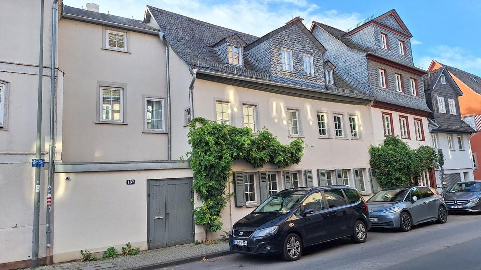 Historisches Fachwerkhaus in Altstadt von Frankfurt-Höchst 7 zimmer