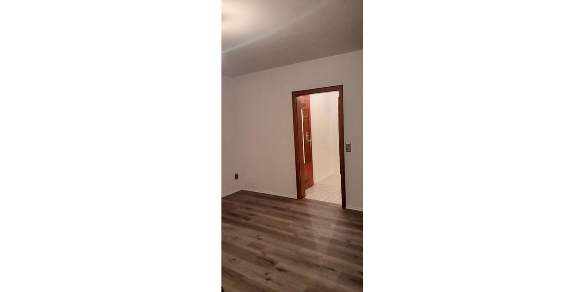 Etagenwohnung Hanau Lamboy - 1 Zimmer, 33 m&sup2;, 420&euro; | Angebot:26272104