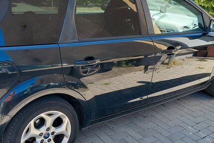Ford Focus 255.000 km 1.300 &euro; Bischofsheim 65474